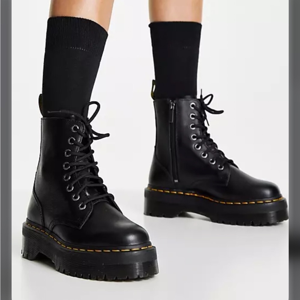 Jaden Dr. Martens